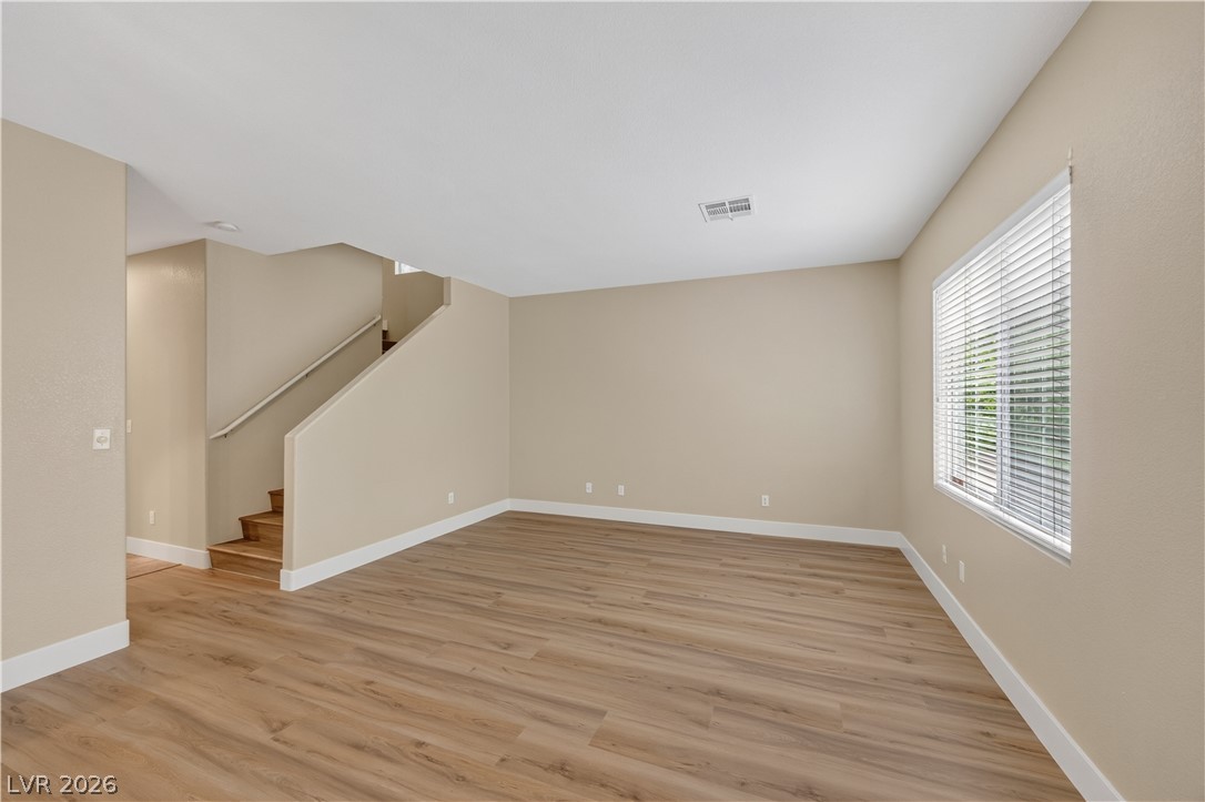 9917 Via Toro Avenue Property Photo 10