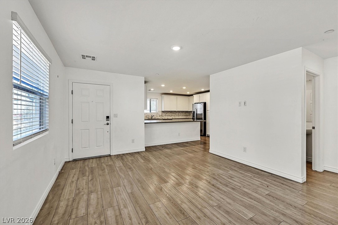 6166 Rathbone Street Property Photo 5
