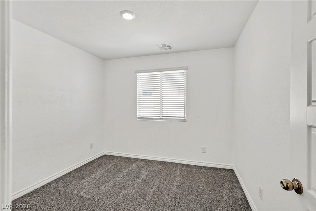 6166 Rathbone Street Property Photo 19