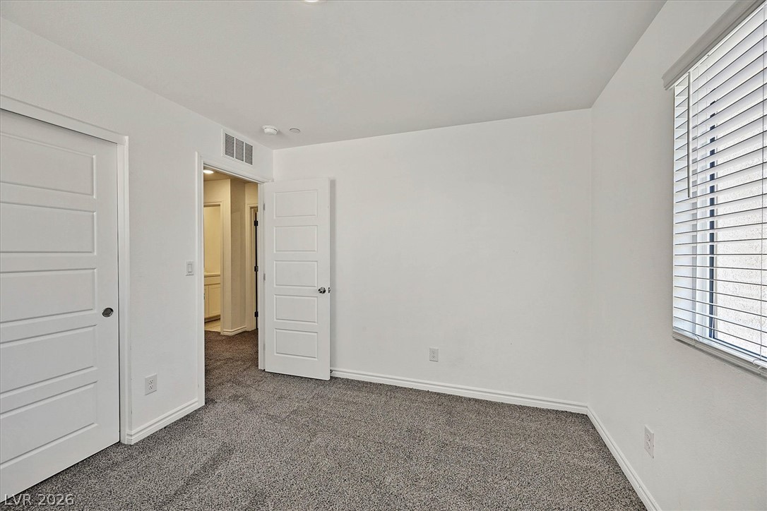6166 Rathbone Street Property Photo 22