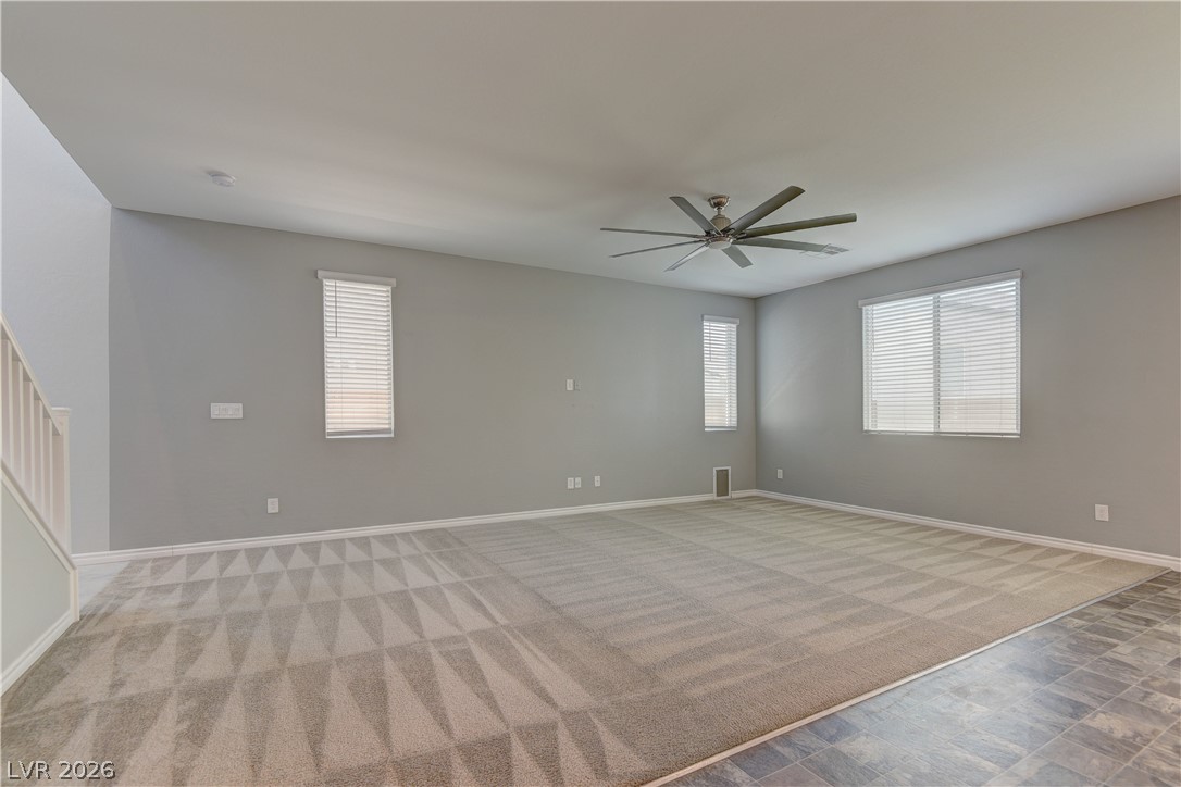 10819 Far Country Avenue Property Photo 8