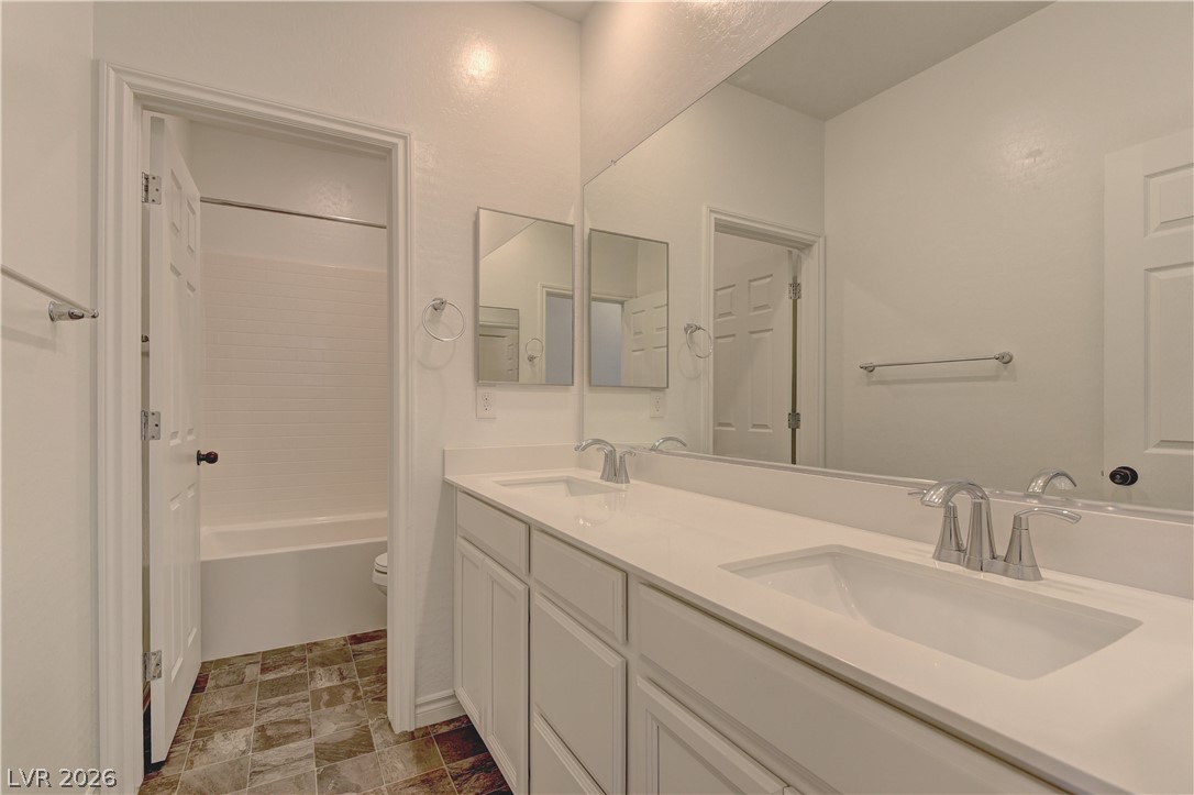 10819 Far Country Avenue Property Photo 23