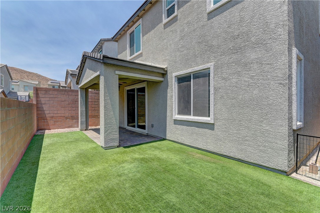10819 Far Country Avenue Property Photo 27