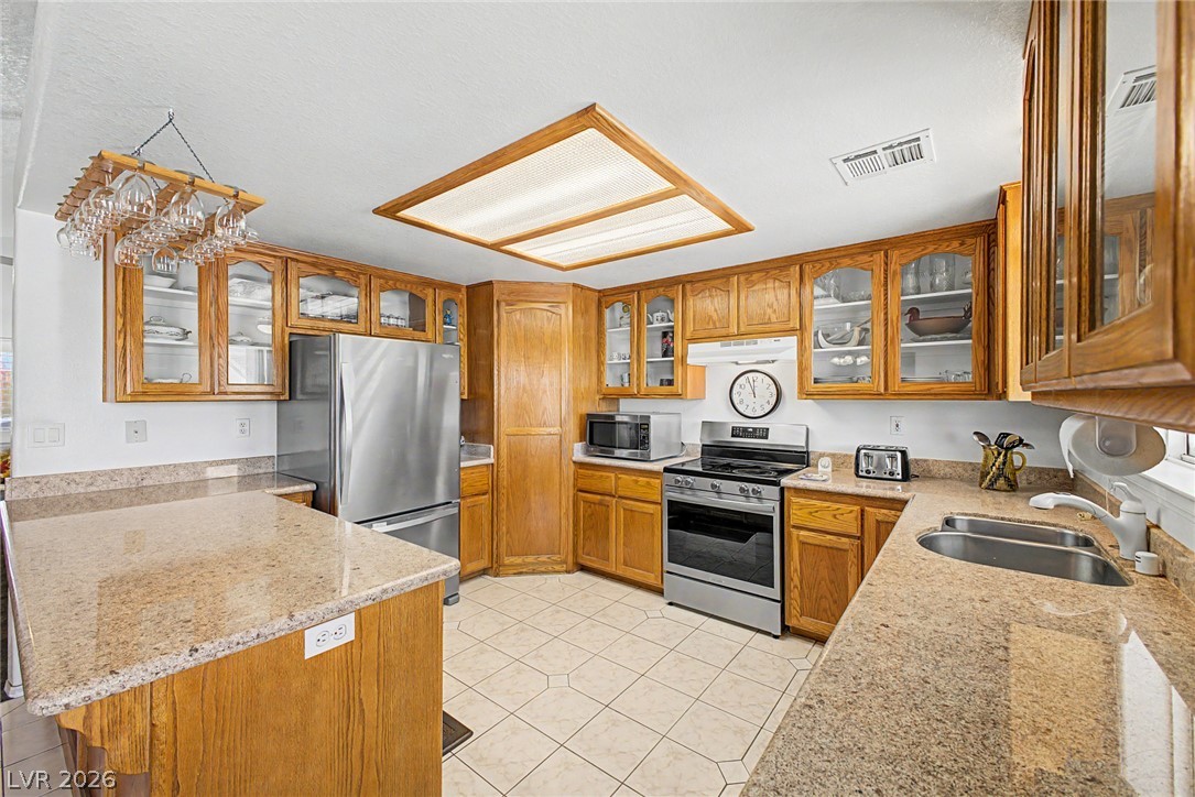 1961 Idaho Street Property Photo 3