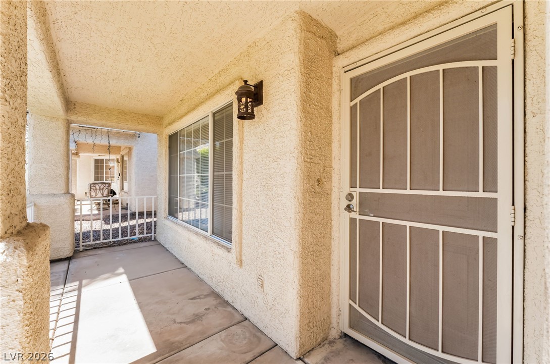 5308 Clouds Rest Avenue Property Photo 5