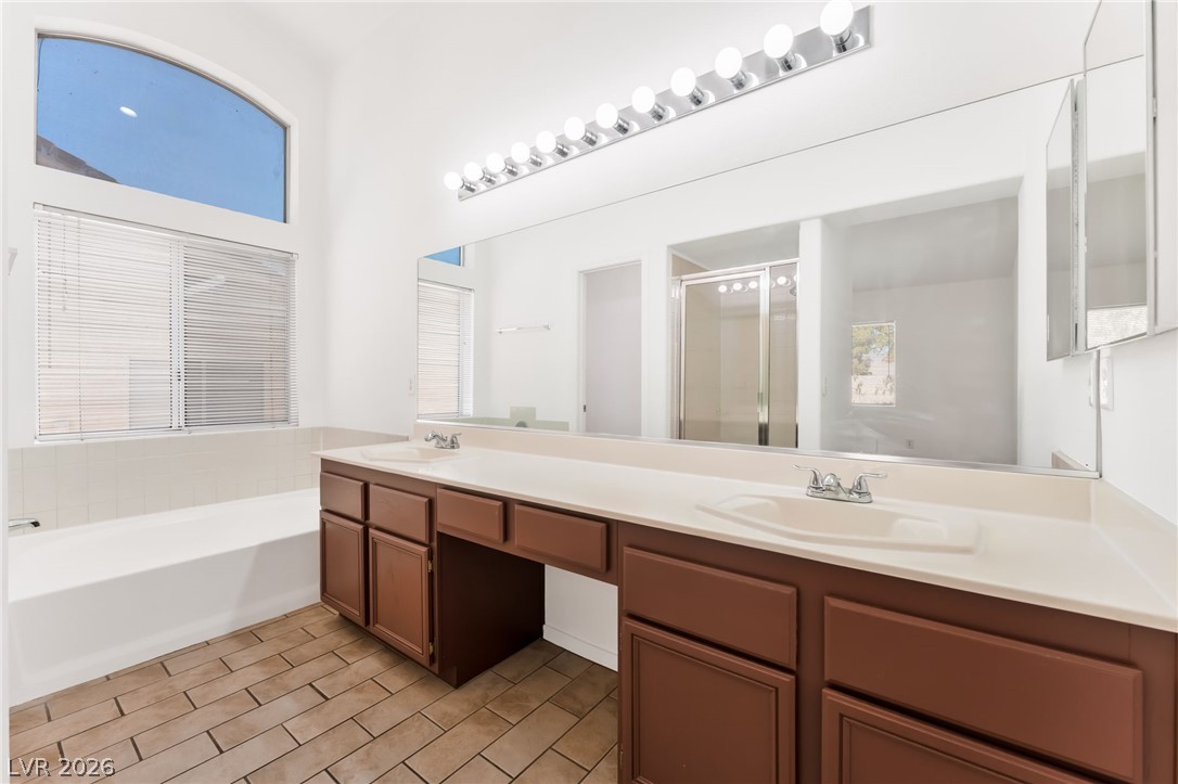 5308 Clouds Rest Avenue Property Photo 24