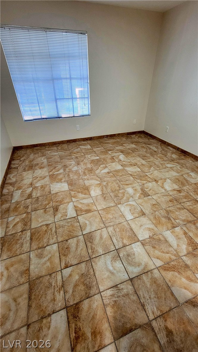 2816241 Property Photo 3