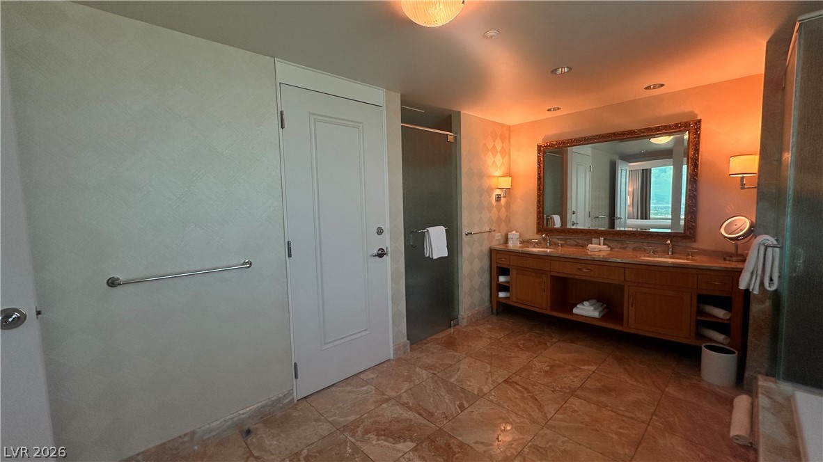 2000 North Fashion Show Drive 4610 Property Photo 36
