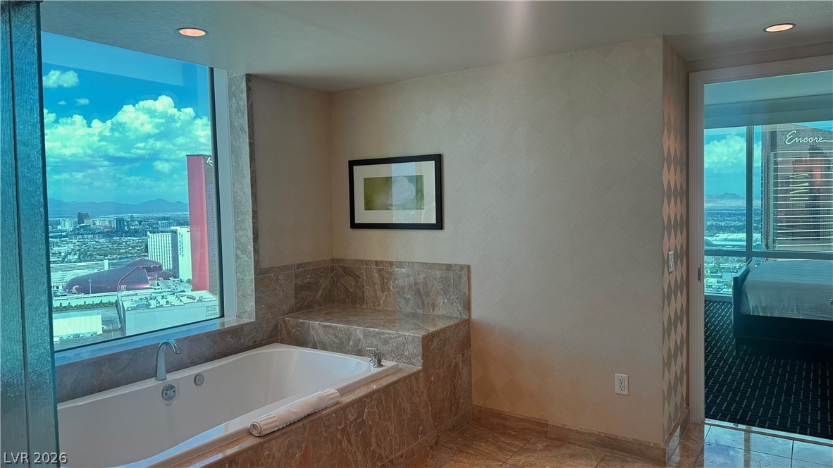 2000 North Fashion Show Drive 4610 Property Photo 37