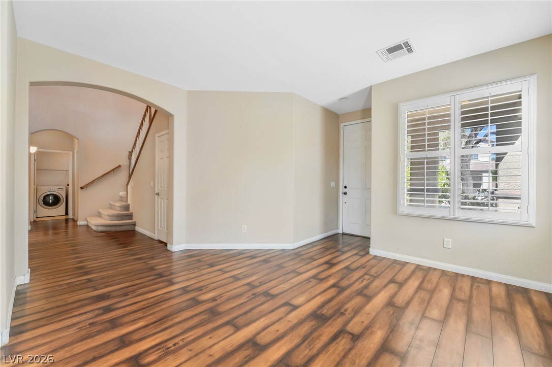 6041 Sundial Crest Court Property Photo 6