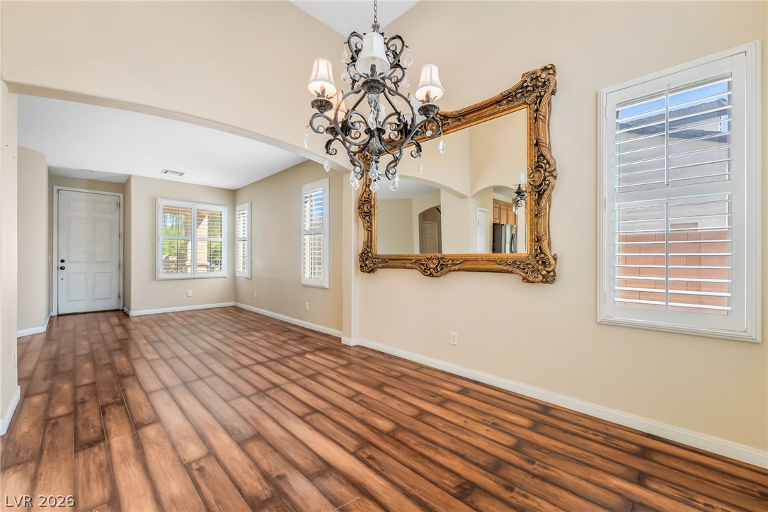 6041 Sundial Crest Court Property Photo 8
