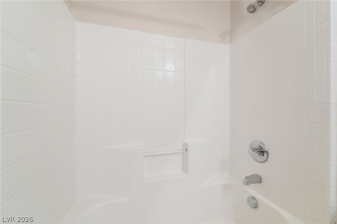 6041 Sundial Crest Court Property Photo 32
