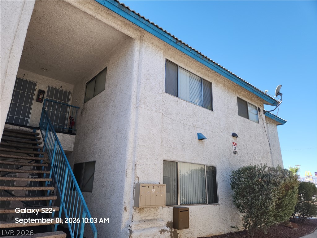 120 Orland Street 8 Property Photo 1