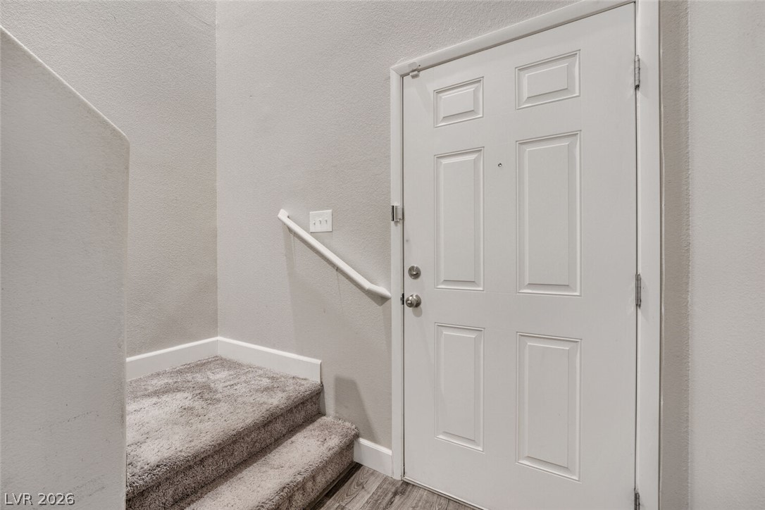 4598 Woolcomber Street Property Photo 9