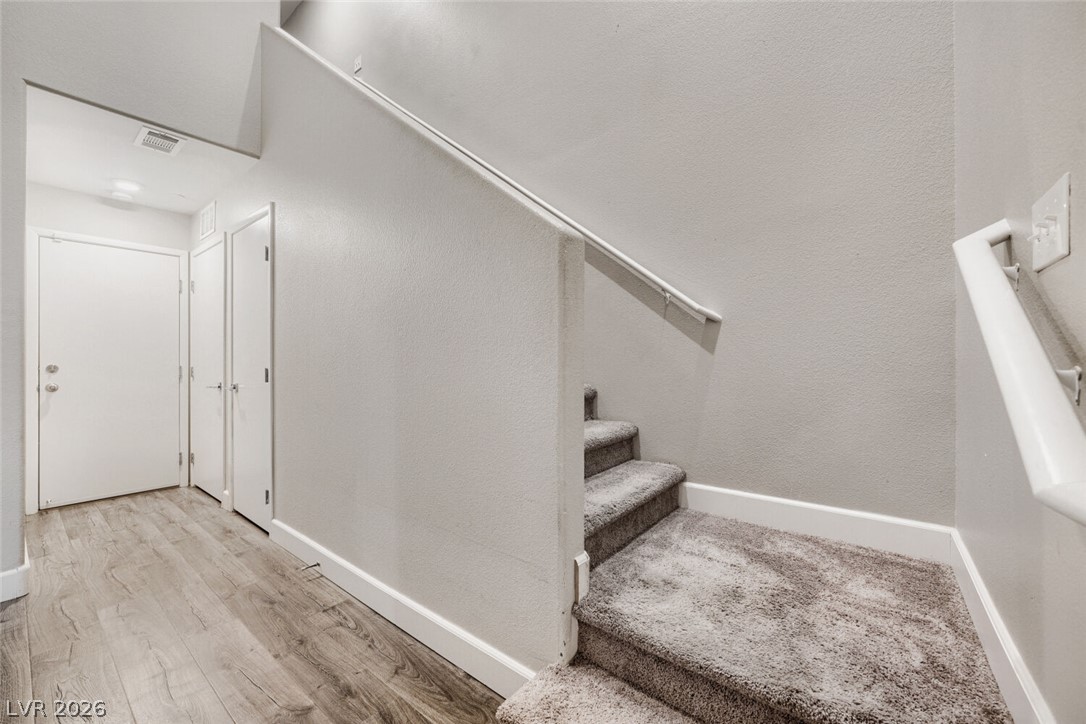 4598 Woolcomber Street Property Photo 10