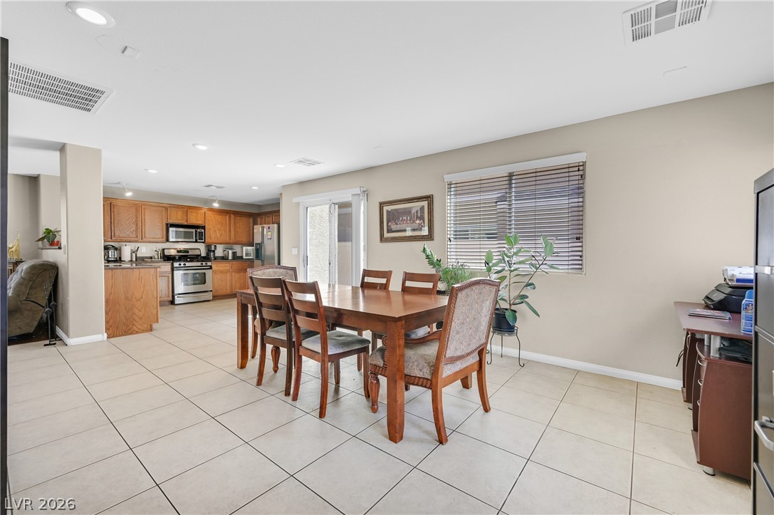 6380 Blue Twilight Court Property Photo 5