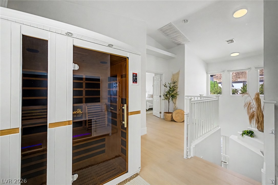 10147 Dragons Meadow Court Property Photo 10