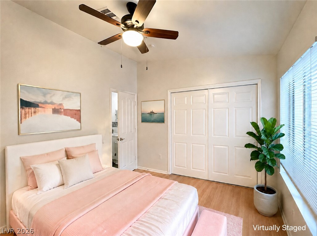 9343 West Viking Road Property Photo 14