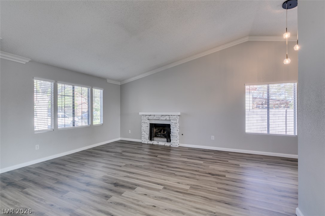 8392 Gresham Drive Property Photo 6