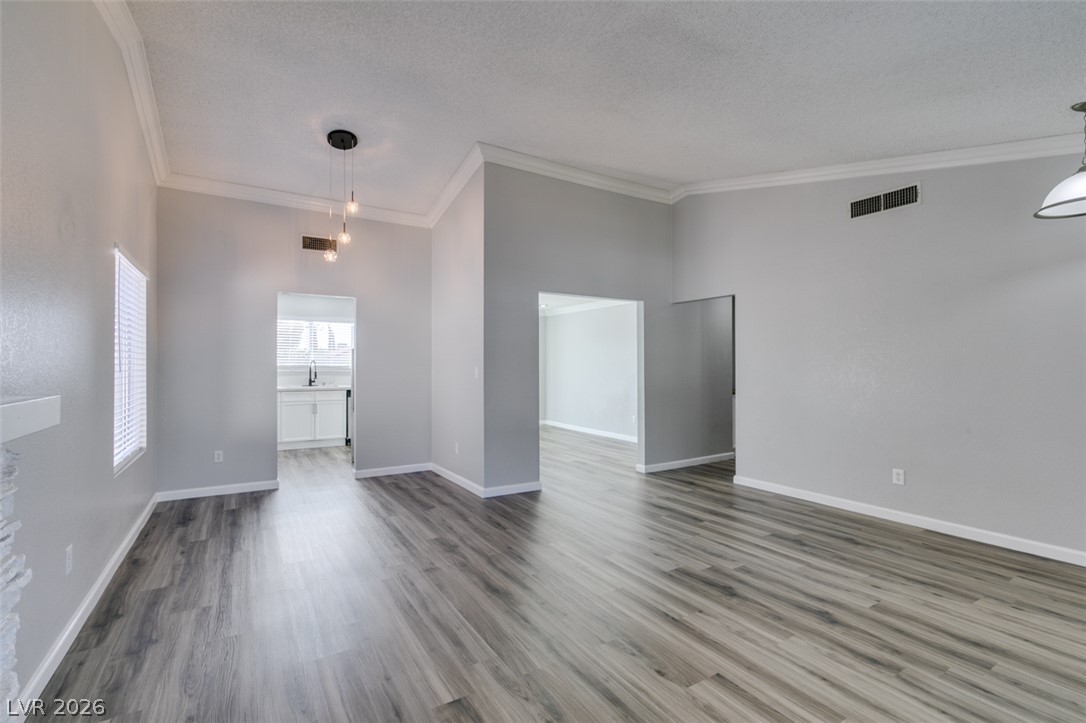 8392 Gresham Drive Property Photo 12