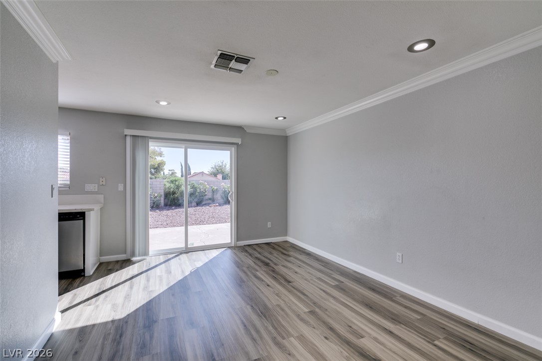 8392 Gresham Drive Property Photo 17