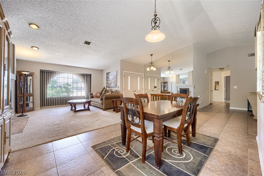 7671 North Jones Boulevard Property Photo 17