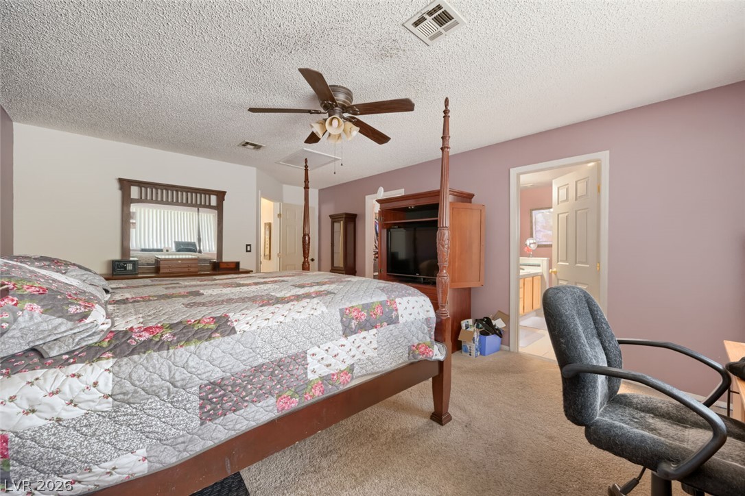 7671 North Jones Boulevard Property Photo 24