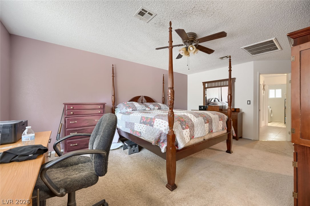 7671 North Jones Boulevard Property Photo 25