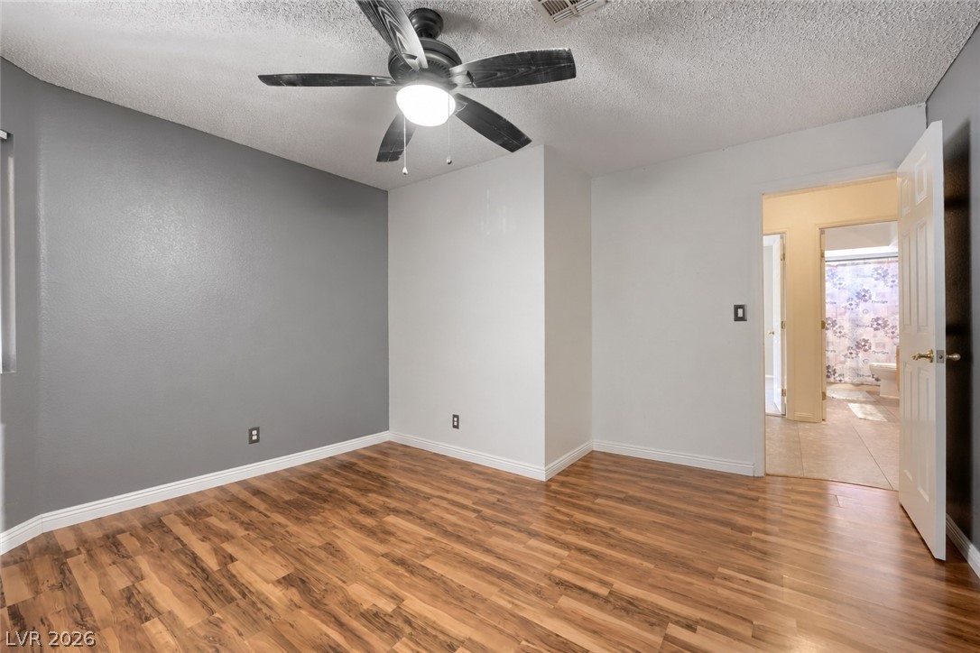 7671 North Jones Boulevard Property Photo 35