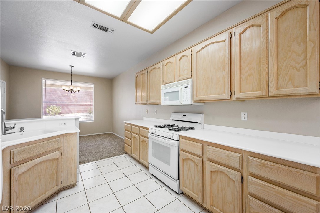 495 Elm Crest Place Property Photo 14