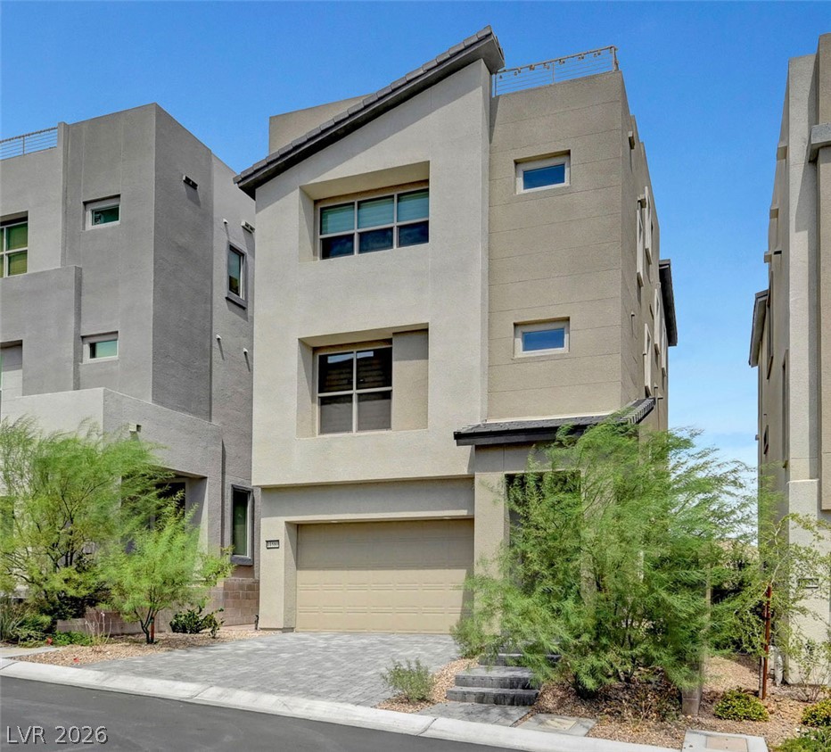 11580 Midnight Melody Avenue Property Photo 1