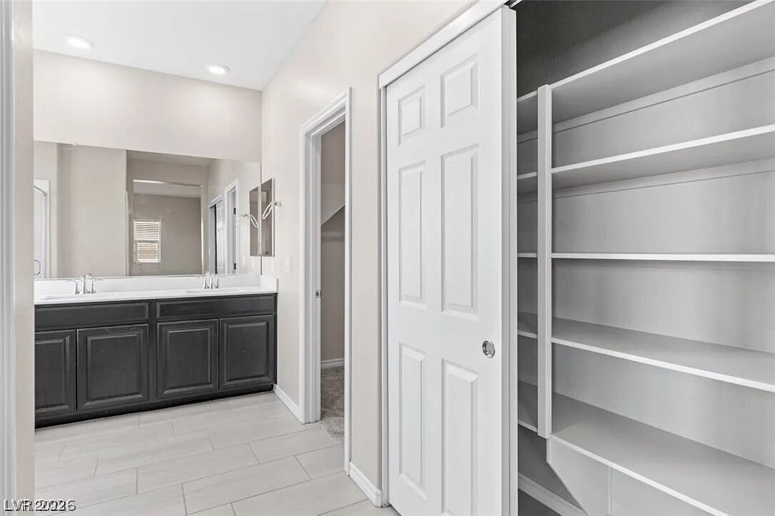 6934 Denio Island Street Property Photo 17