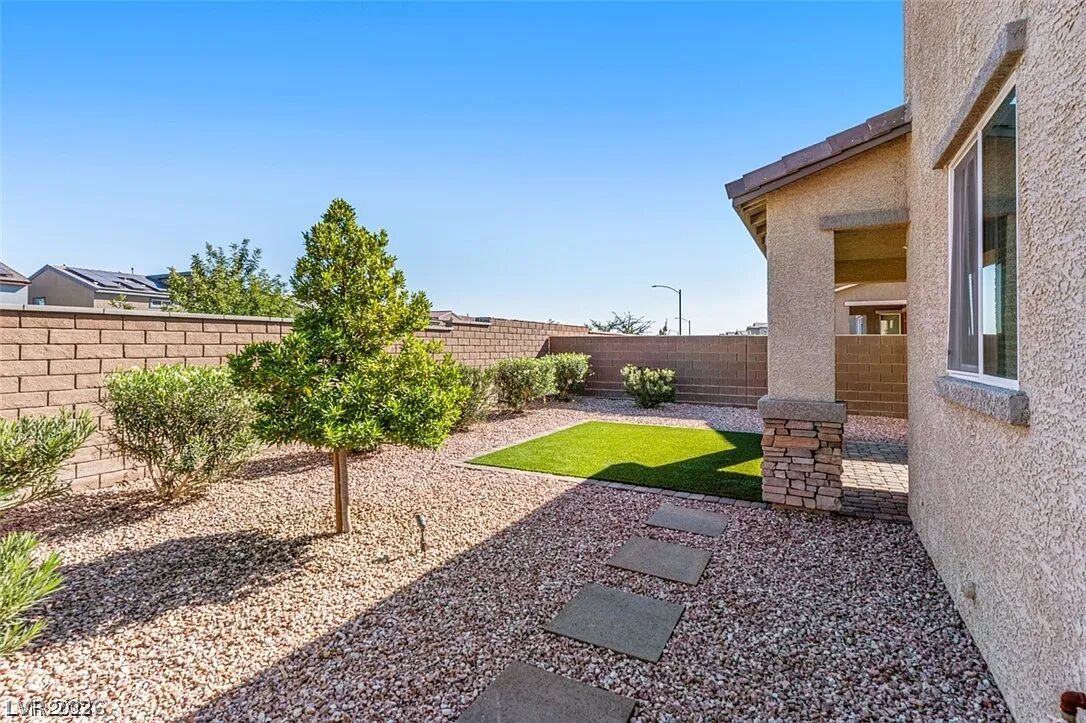 6934 Denio Island Street Property Photo 26