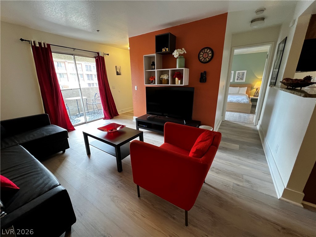 4200 South Valley View Boulevard 2010 Property Photo 2