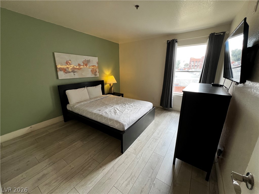4200 South Valley View Boulevard 2010 Property Photo 18