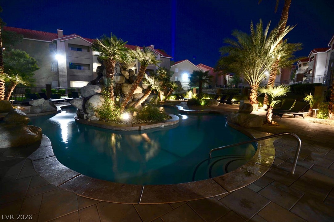 4200 South Valley View Boulevard 2010 Property Photo 33