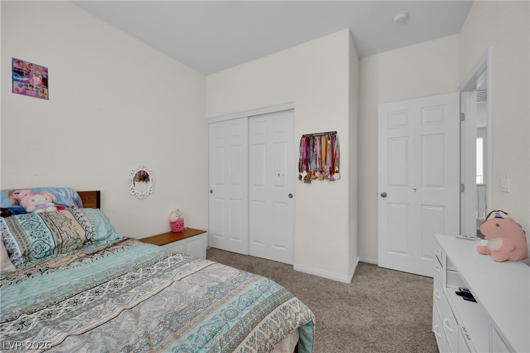 8343 Cambridge Grove Street Property Photo 25