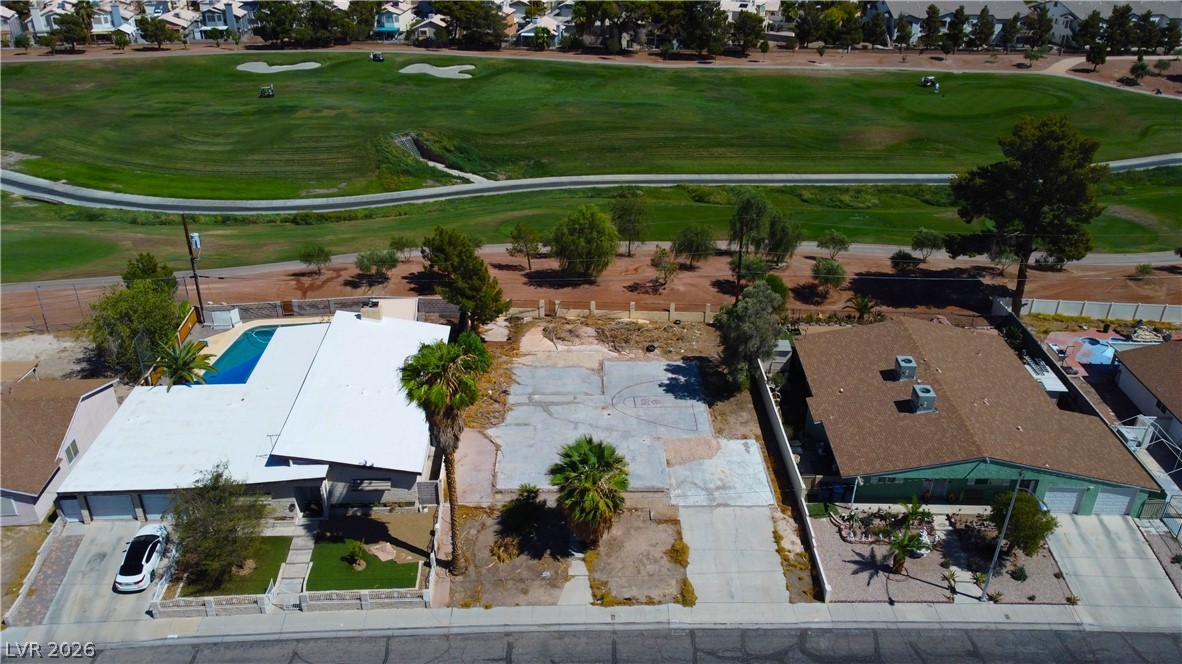 2306 Abarth Street Property Photo 4