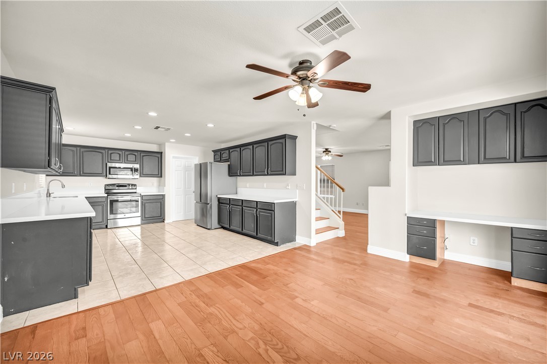 8616 Majestic Pine Avenue Property Photo 13