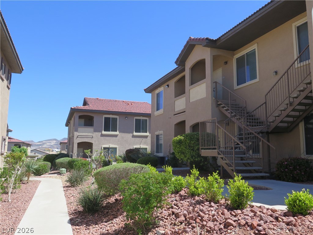 2305 Horizon Ridge 2224 Property Photo 1