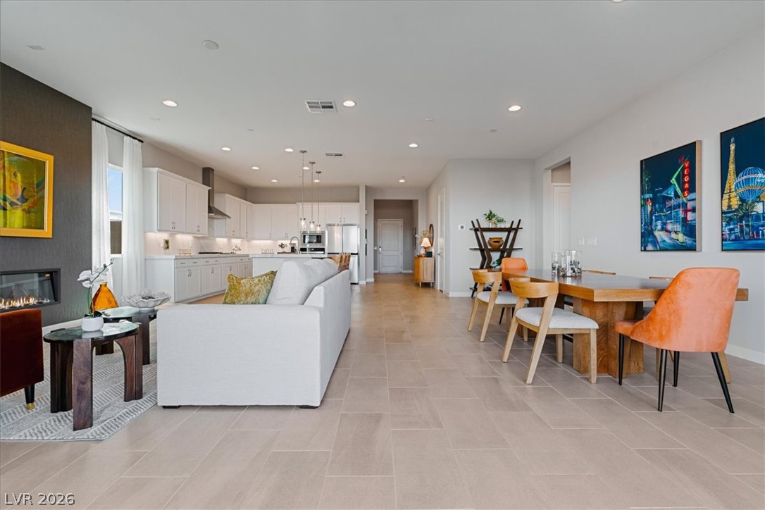 102 Amalfi Coast Way Property Photo 6