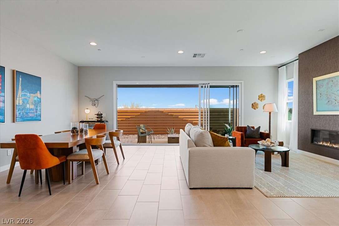 102 Amalfi Coast Way Property Photo 7