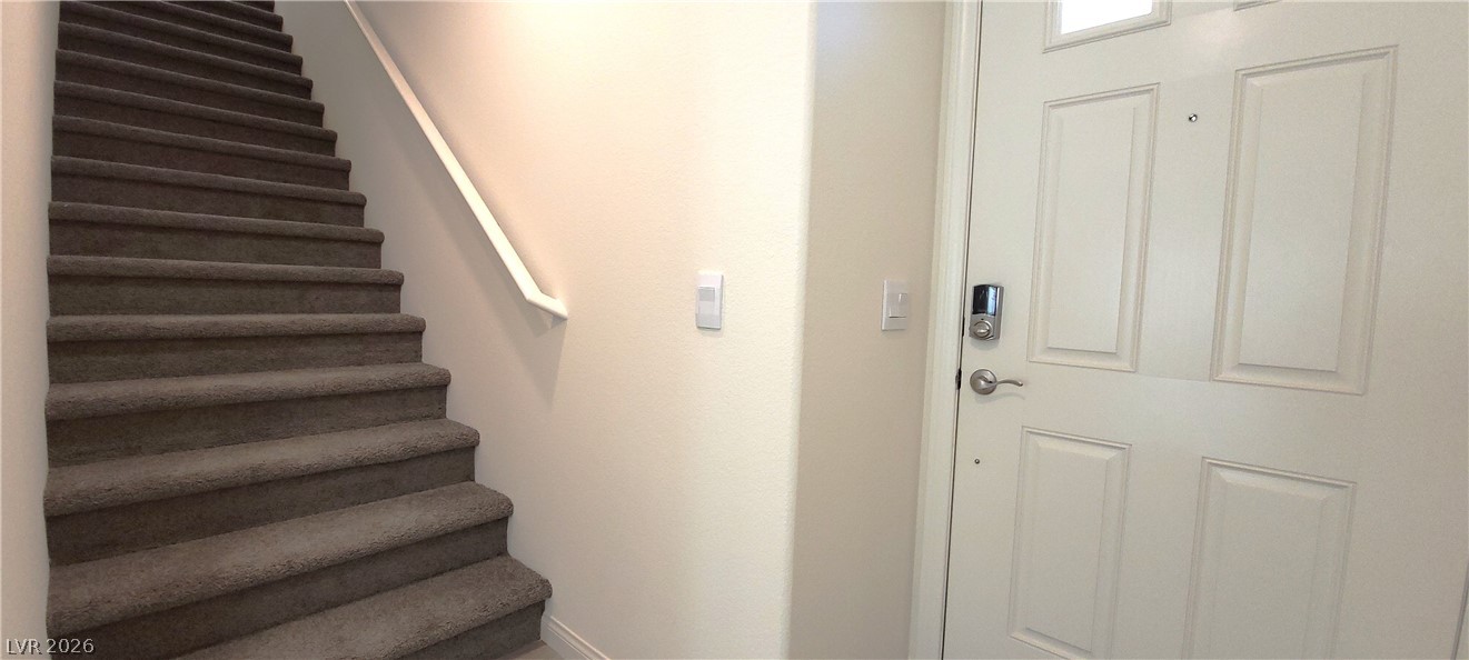 2816318 Property Photo 2