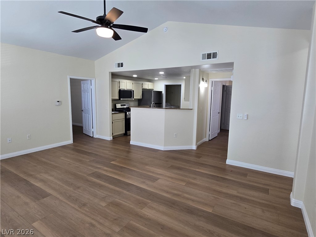 9975 Peace Way 2157 Property Photo 9