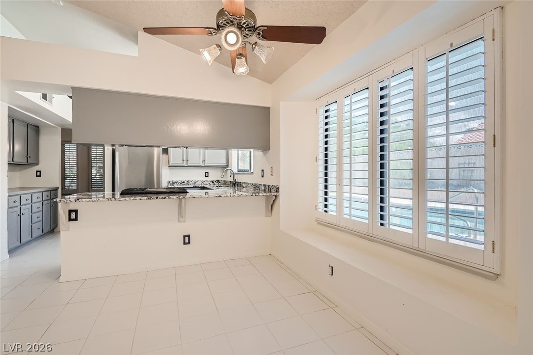 1779 Yellowwood Drive Property Photo 8