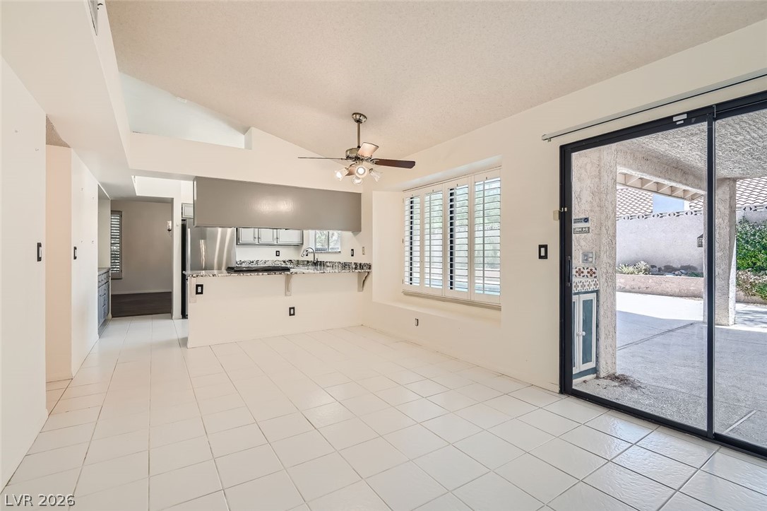 1779 Yellowwood Drive Property Photo 10