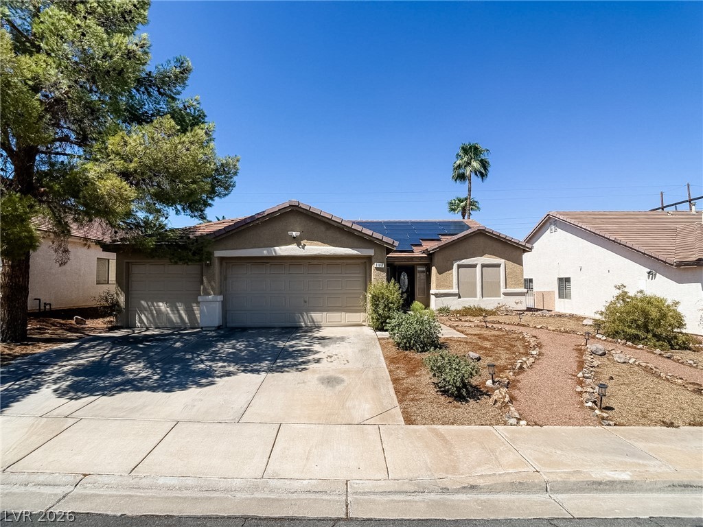 1100 Casady Hollow Avenue Property Photo 1