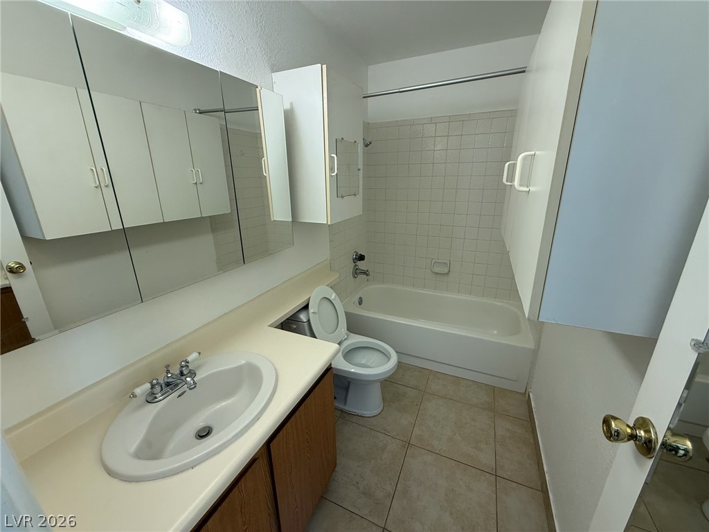 440 Elm Drive 103 Property Photo 12