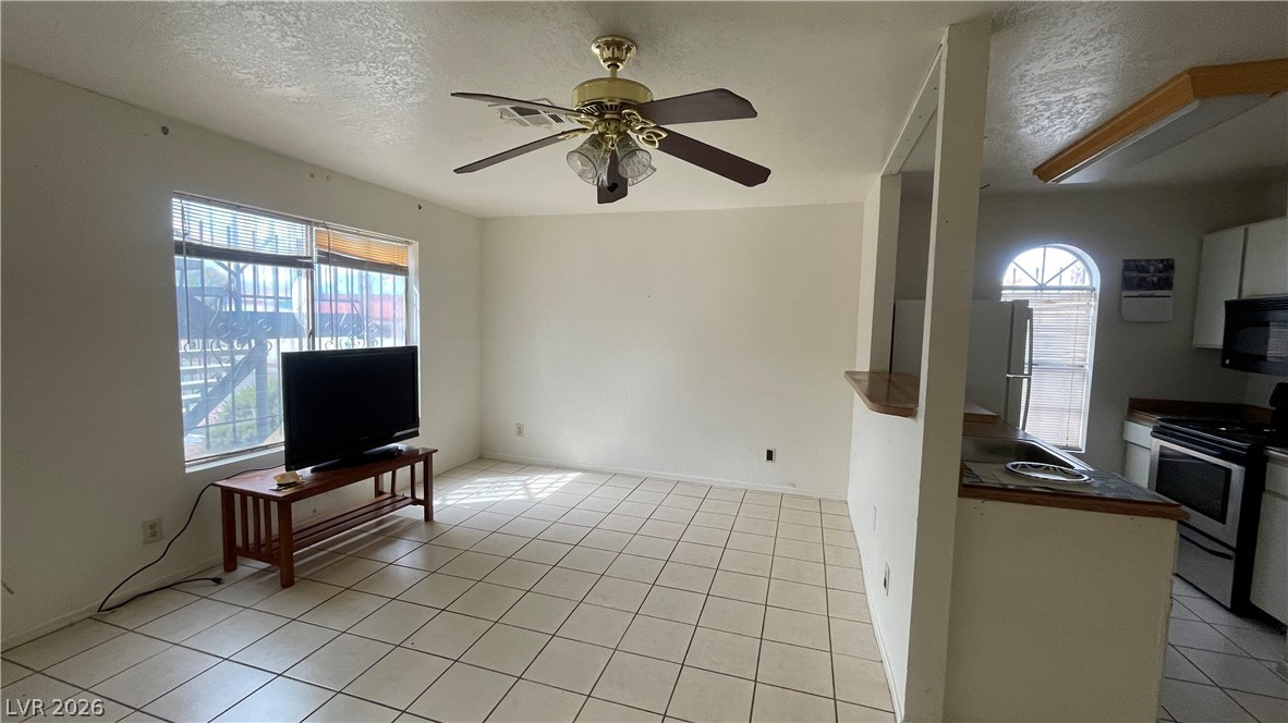 3604 Di Salvo Drive 122 Property Photo 6