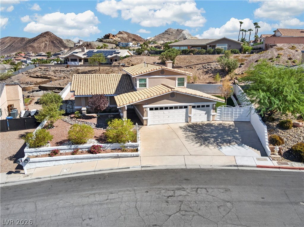 1049 Geranium Drive Property Photo 13